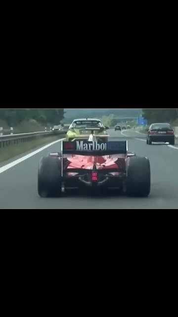 F1 Ferrari GP2 racecar on Public Hwy!