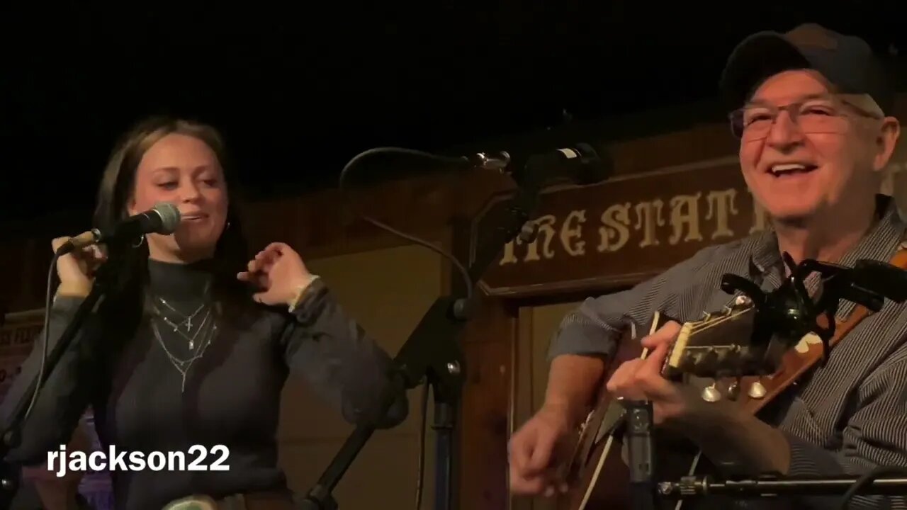 Carl Jackson Introducing American Idol's Hannah Everhart At The Station Inn