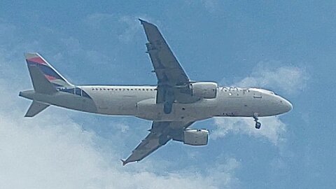 Airbus A320 PR-MHP coming from Brasília to Fortaleza