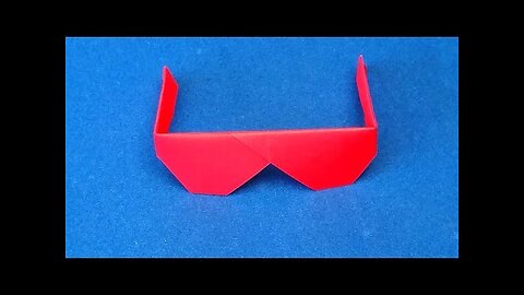 How to make Traditional Origami Sunglasses