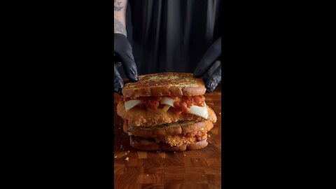 super tasty sandwich 😋