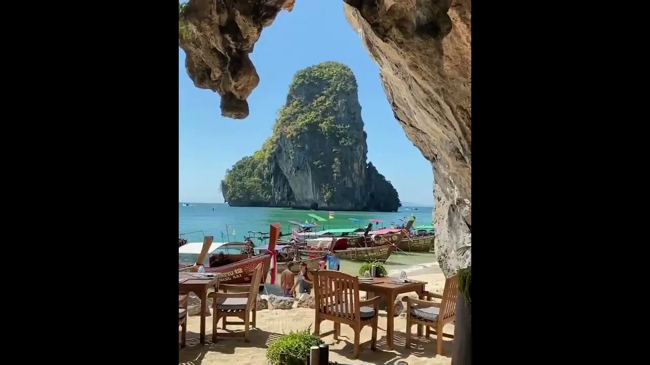 Having lunch at The Grotto via Rayavadee Resort in Krabi, Thailand 🏖 🥘#shorts