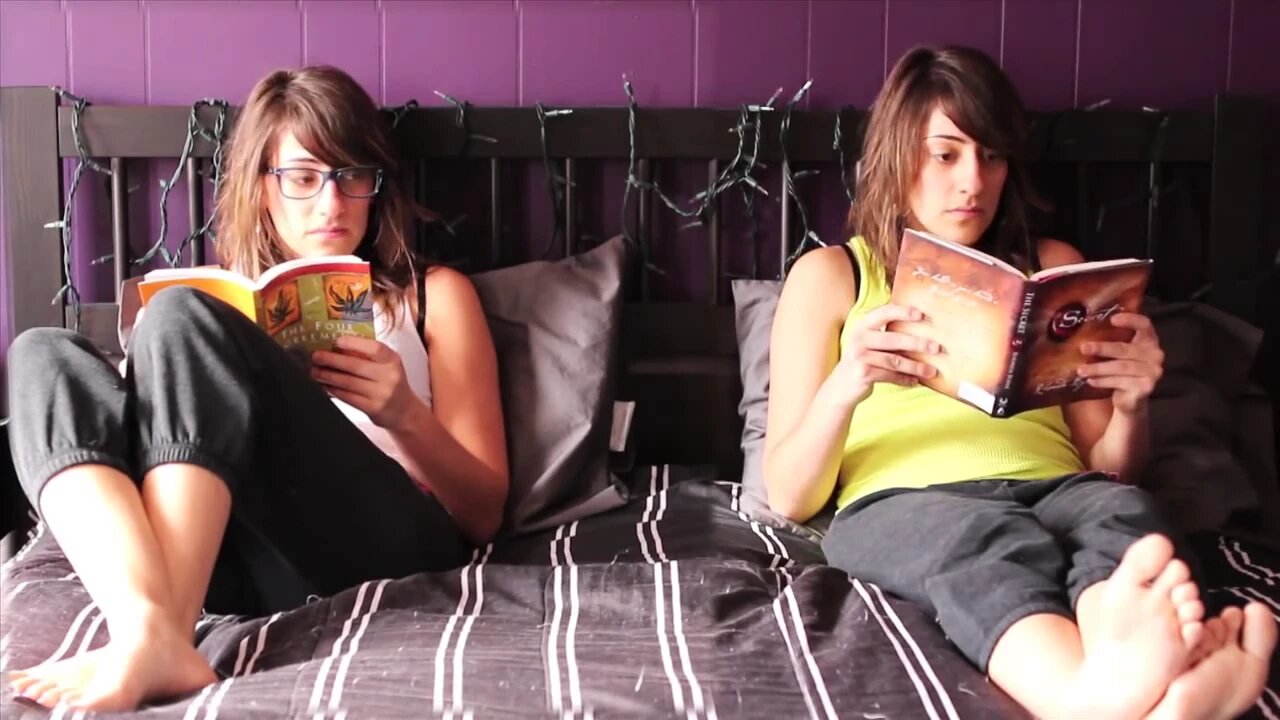 Shit That Scares Lesbians In Bed