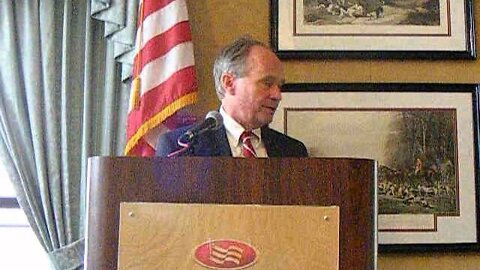 Congressman Charlie Bass speaking at the Nashua Federated Republican womens club breakfast.AVI