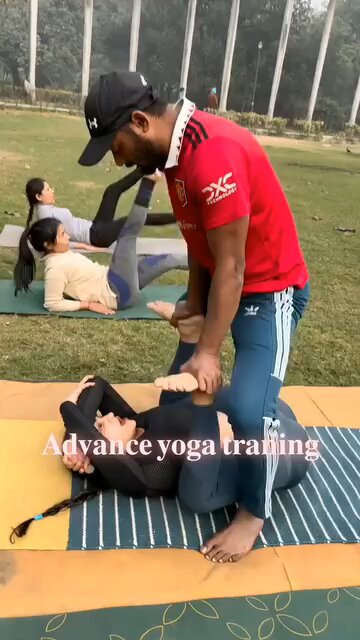 New style in Yoga😲😲