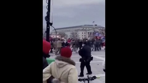 DC Police Waving People Towards Yesterday's Riots