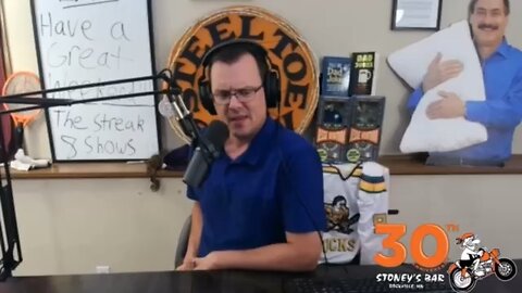 Steel Toe: Kayla Rekieta gifted Aaron a book + the 3 of them going crazy is nothing new - 6/23/24