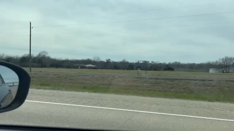 MASERATI GHIBI CRUISING ON DALLAS TEXAS HIGHWAY. BEAUTIFUL!