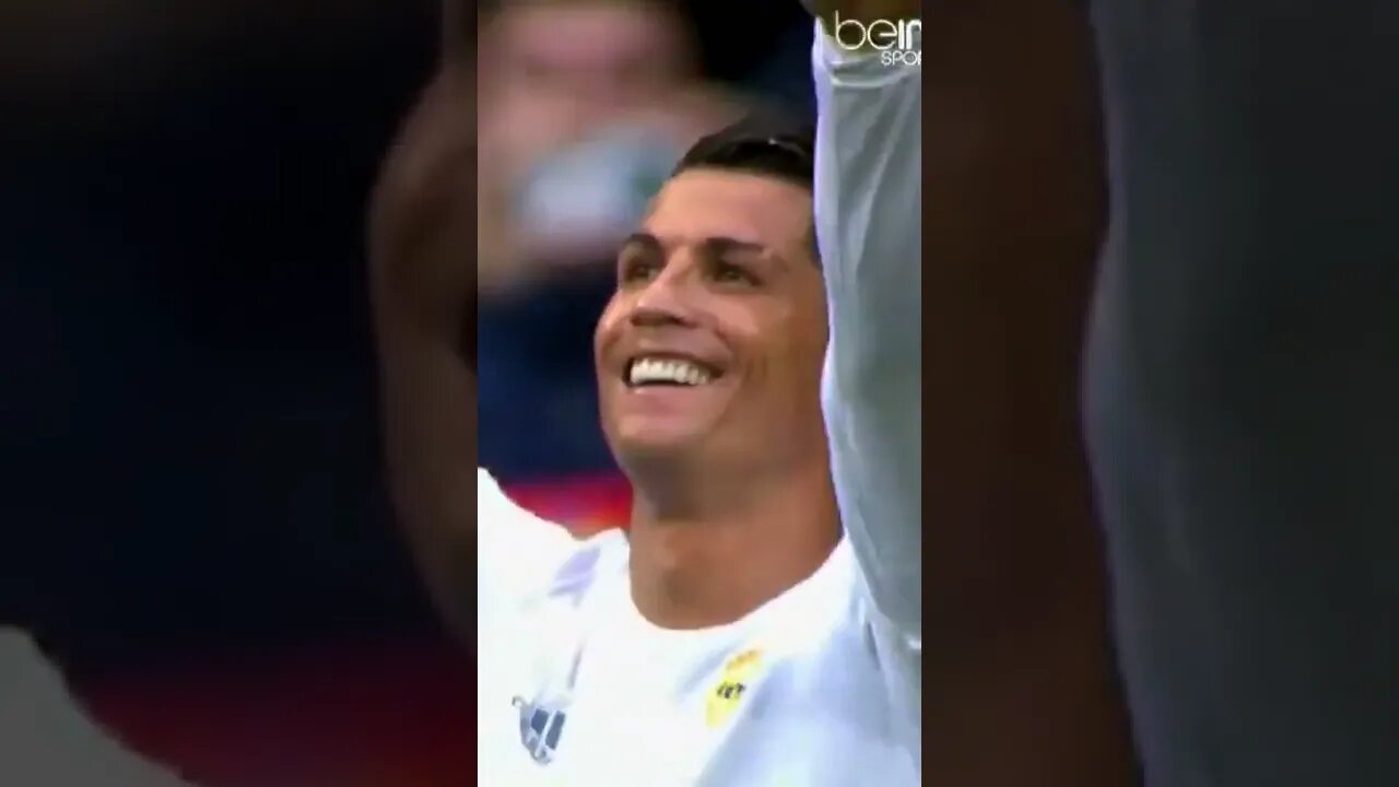 Hit π & SUBSCRIBE for more β½οΈ π π βΎοΈ πΎ π π π±Ronaldo mom reaction #ronaldo #football #editfootball