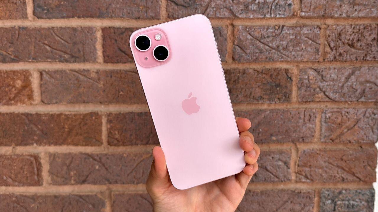 Unboxing the new pink variant of Iphone 15!