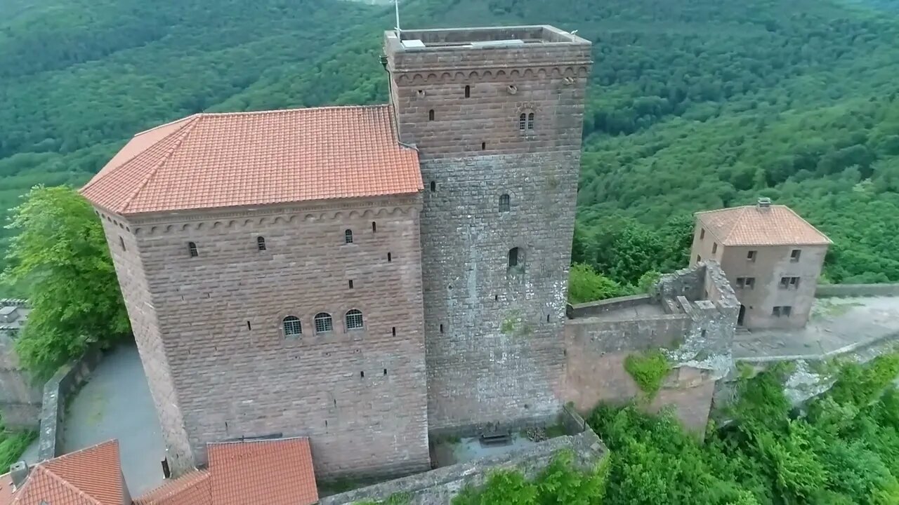 Trifels in 4K