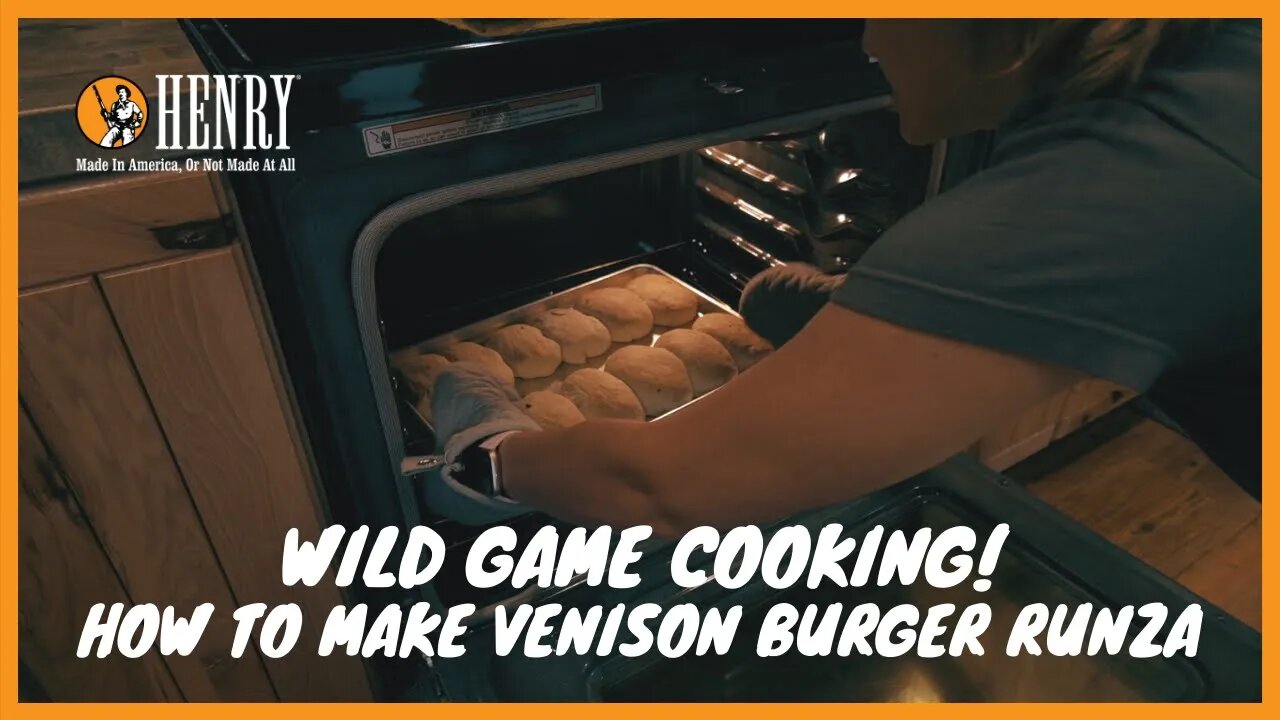 How to make a venison burger Runza! | #HUNTWITHAHENRY |