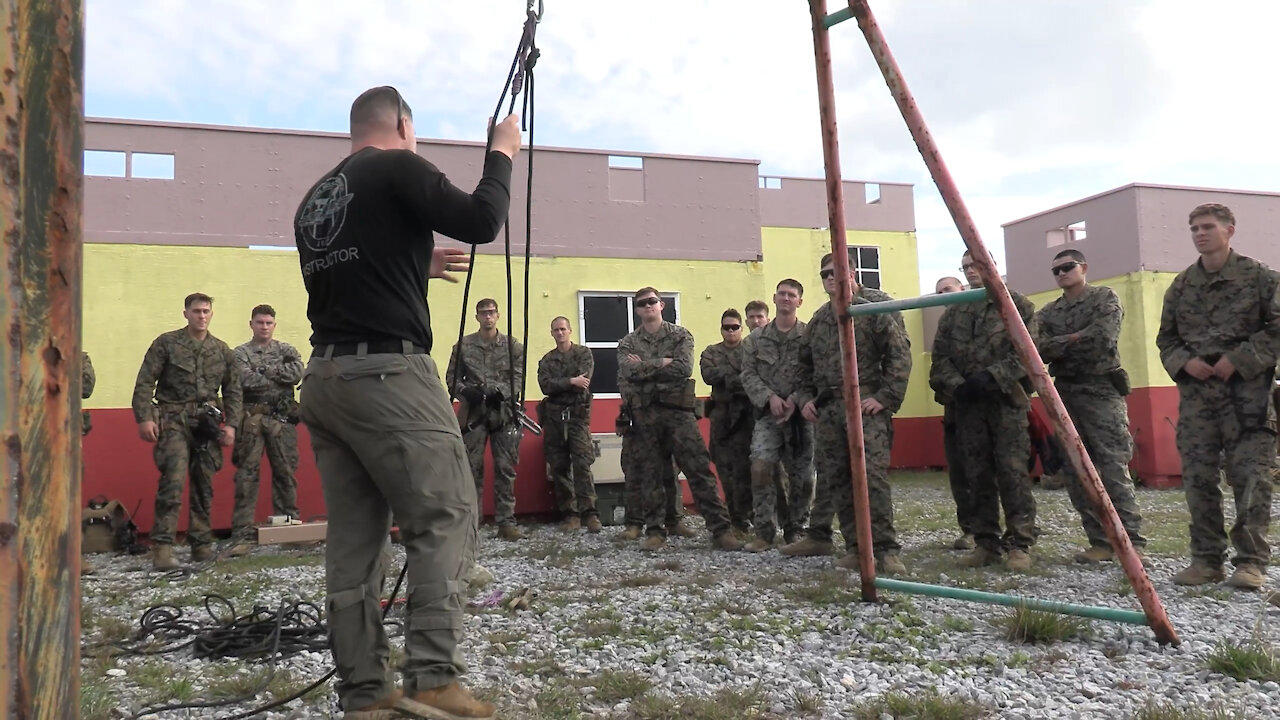 EOTG VBSS course climbing and rappelling techniques