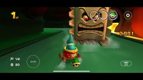 Mario Kart Tour - 3DS Bowser’s Castle R Gameplay