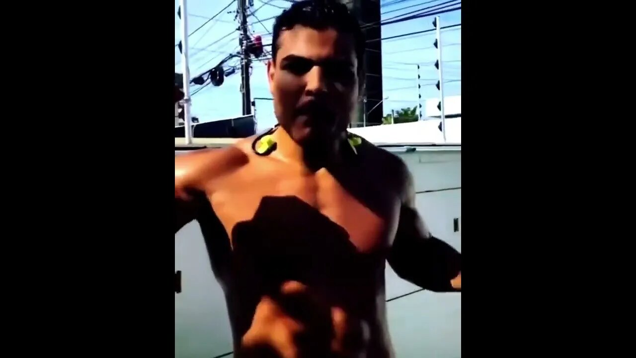 Paulo Costa is back on the “secret jooice”