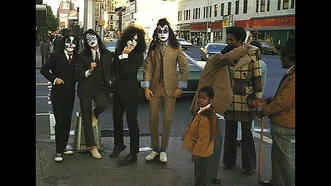 She - Kiss