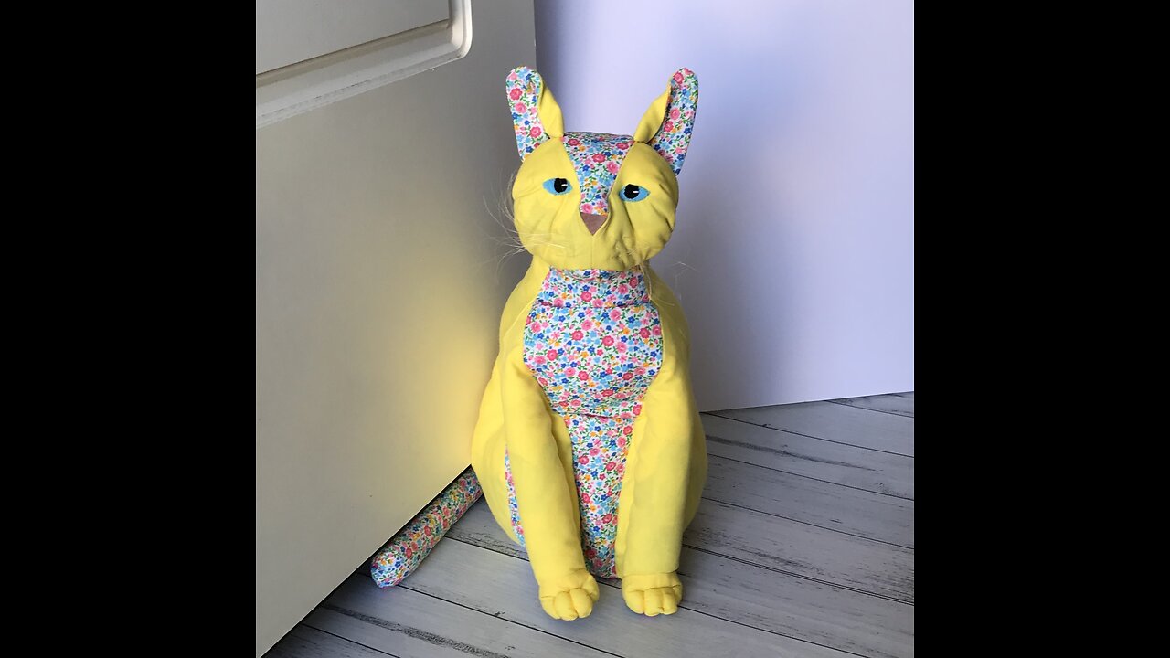 Creating a Cat Sculpture/Doorstop from Recycled and Repurpose materials