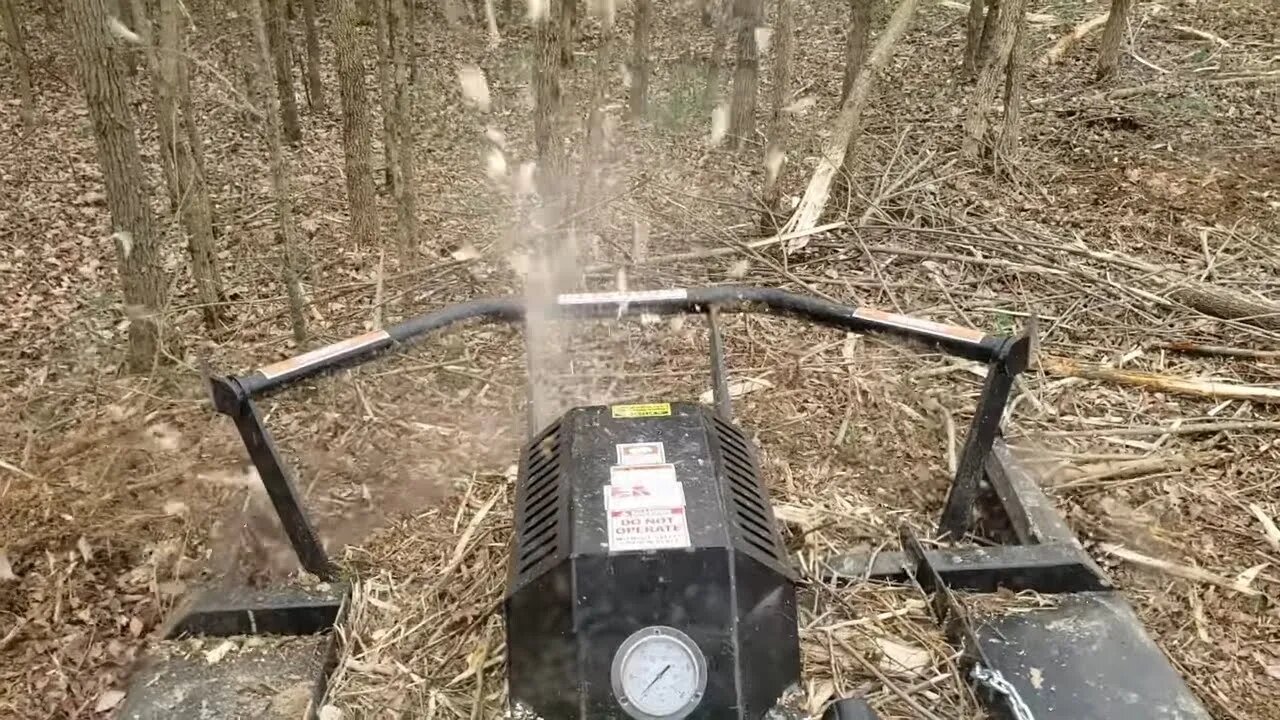 Grinding Stumps with Bobcat T650 & Blue Diamond cutter