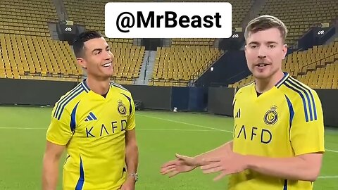 Ronaldo Teaches @MrBeast How To SIUUU