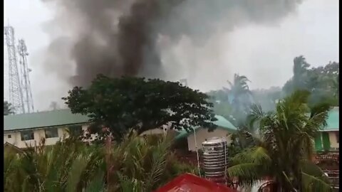 Sunog sa may Hindang National High School sa Hindang, Leyte🙏