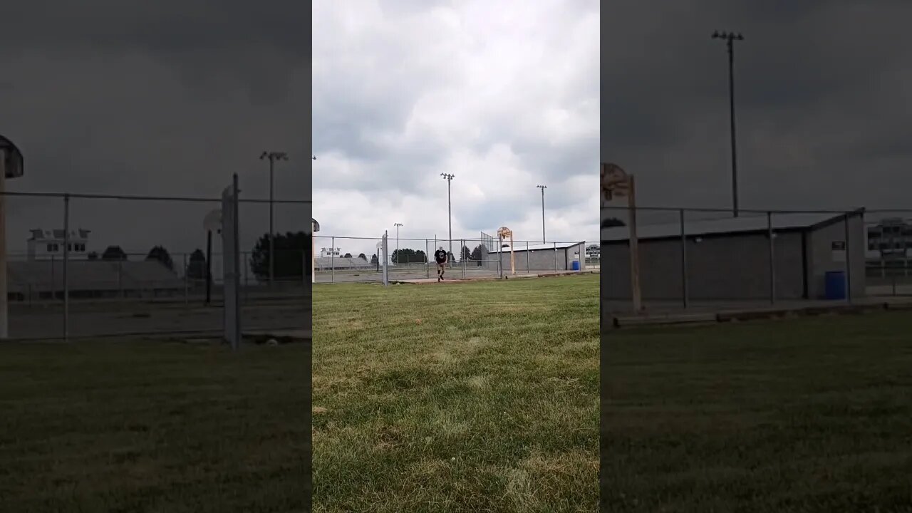 Track and Field Discus Throw practice, Crazy 🤪 old man