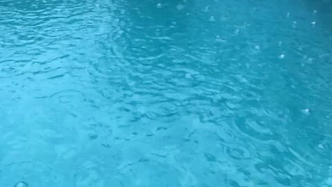 Slow piscina rain