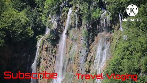 Travel vloging