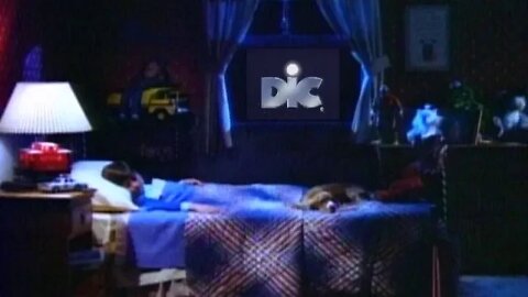 Dic Logo Scares Kid In Bed 72: What's That Smell? (20520A)