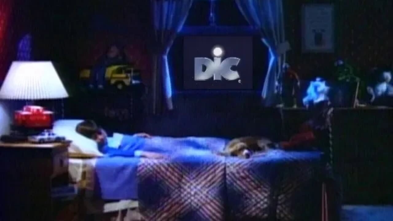 Dic Logo Scares Kid In Bed 72: What's That Smell? (20520A)