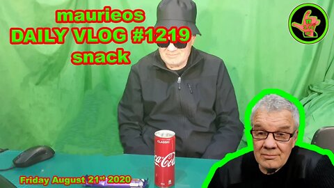 maurieos DAILY VLOG #1219 snack
