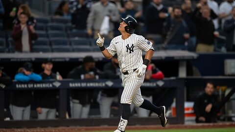 MLB Anthony Volpe's three-run home run