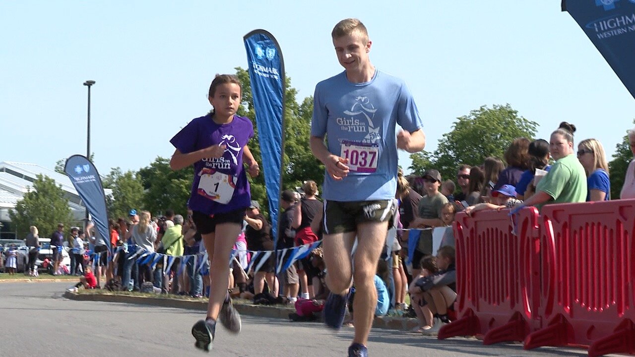 Girls on the Run Buffalo host annual 5k run.