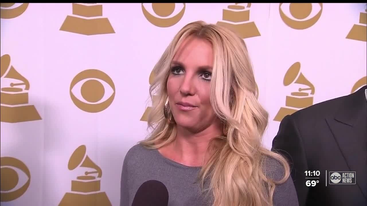 Reps. Charlie Crist and Eric Swalwell invite Britney Spears to speak to Congress