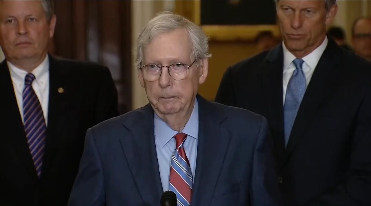 Mitch McConnell Abruptly Stops Speaking, Looks Extremely Unwell