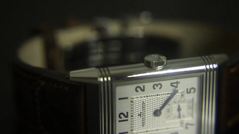 3 Reasons to Choose Reverso Large over Medium