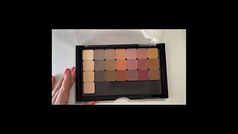 Adept Cosmetics Magnetic Palette