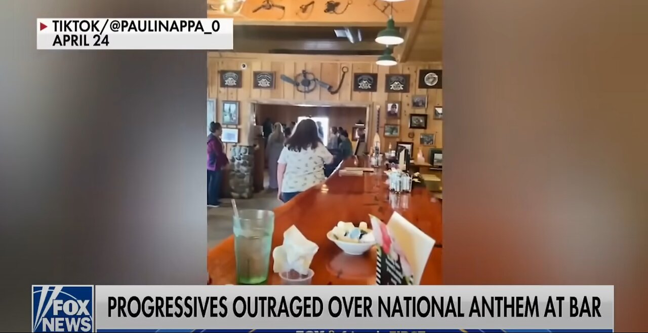 Liberals lose it over bar's daily national anthem