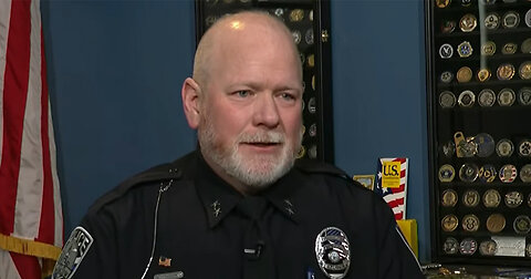 Moscow, Idaho Police Chief Breaks Down in Tears Over University Murders Investigation