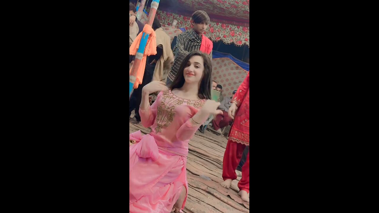 Sadi khas Pasand hai#foryou𒆜w #viral❤️🥴🇬🇧💗💖❤️🥴 #mostpapolurvideo