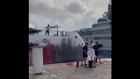 Climate Crazies Spray Paint Walmart Heiress' $315 Million Yacht