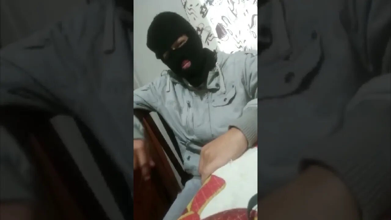 SENHOR SEVEN E O AMIGO DANDO O DEPOIMENTO DE COMO COMEU A POOLTA