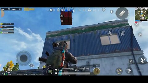 Gameplay jogando PUBG Mobile (2)