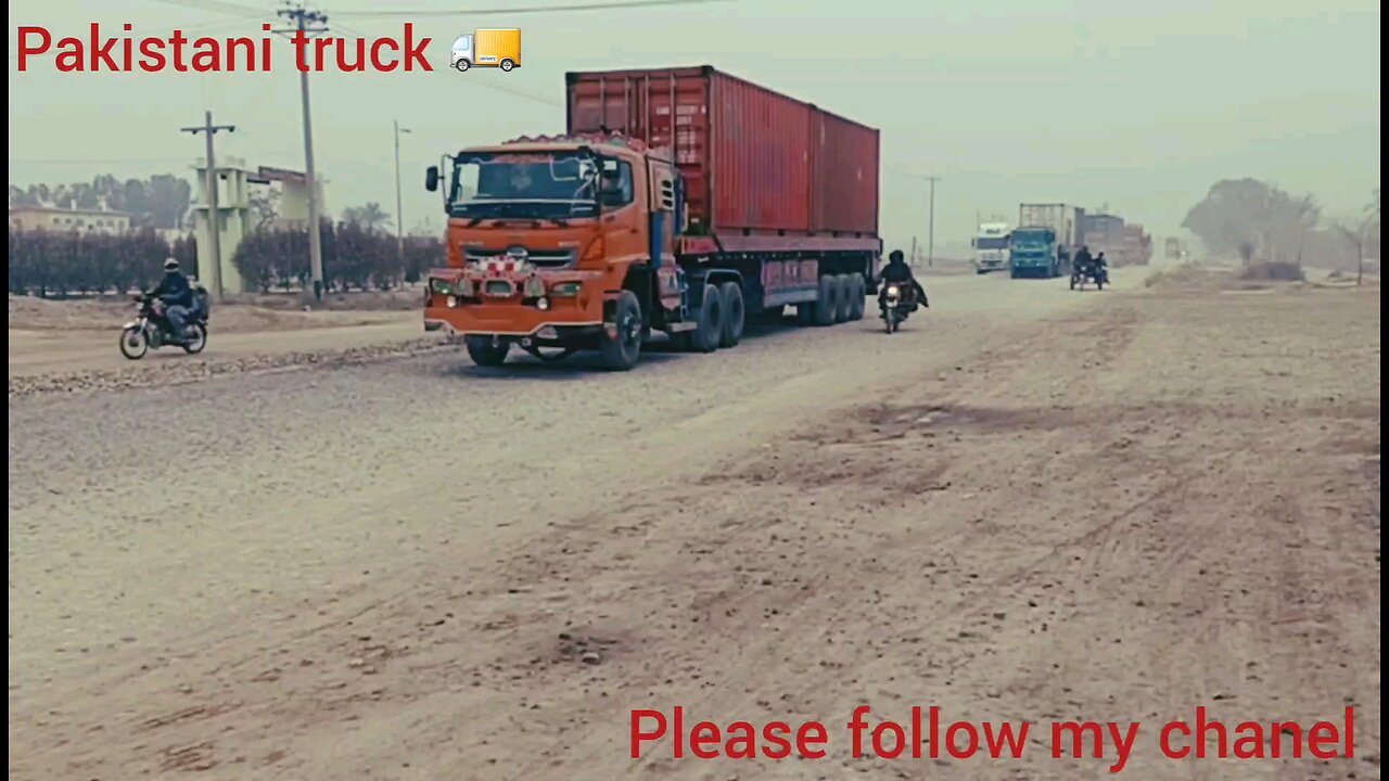 Pakistani beautiful trucks 🚚