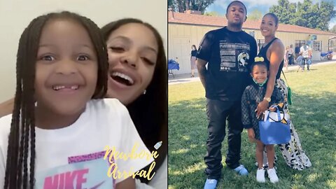DJ Mustard's Daughter Kauner Helps Mommy Sell Robes! 👘