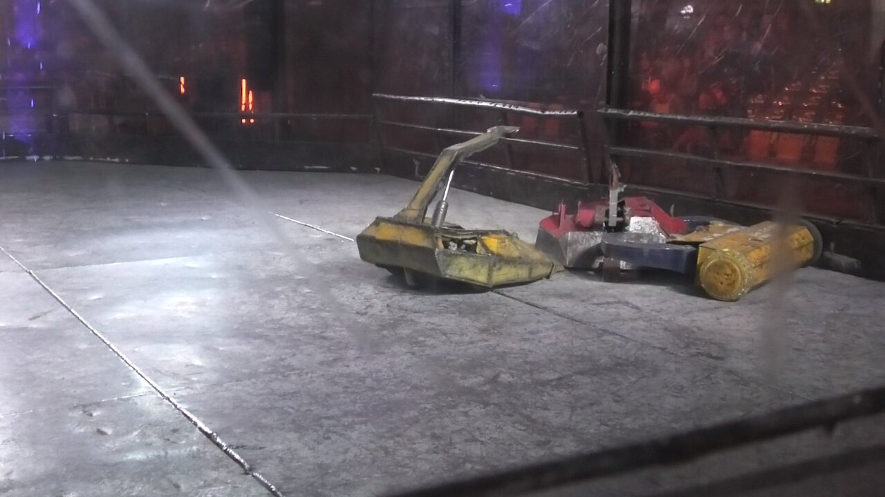 Extreme Robots Cheltenham 2022: V.I.P Fight 6