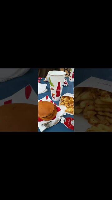 I went to Busch Gardens’ newest event ☀️🎢 #shorts