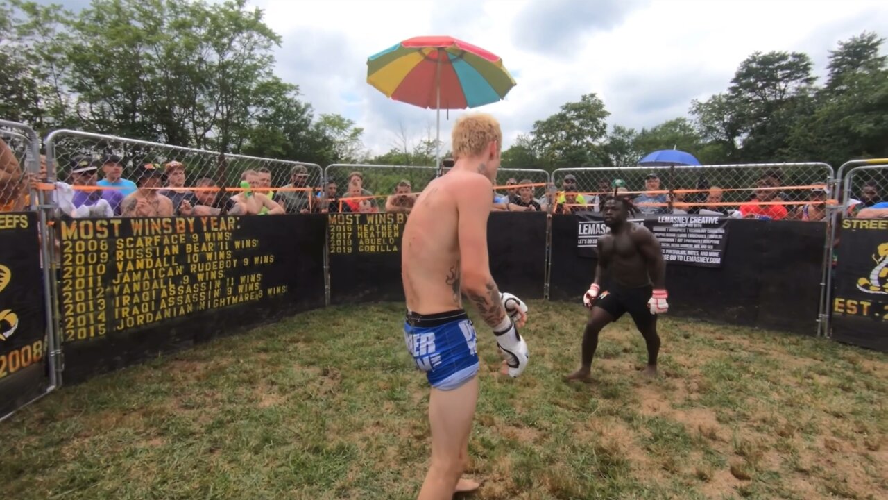 SIZE DOES NOT MATTER IN MMA