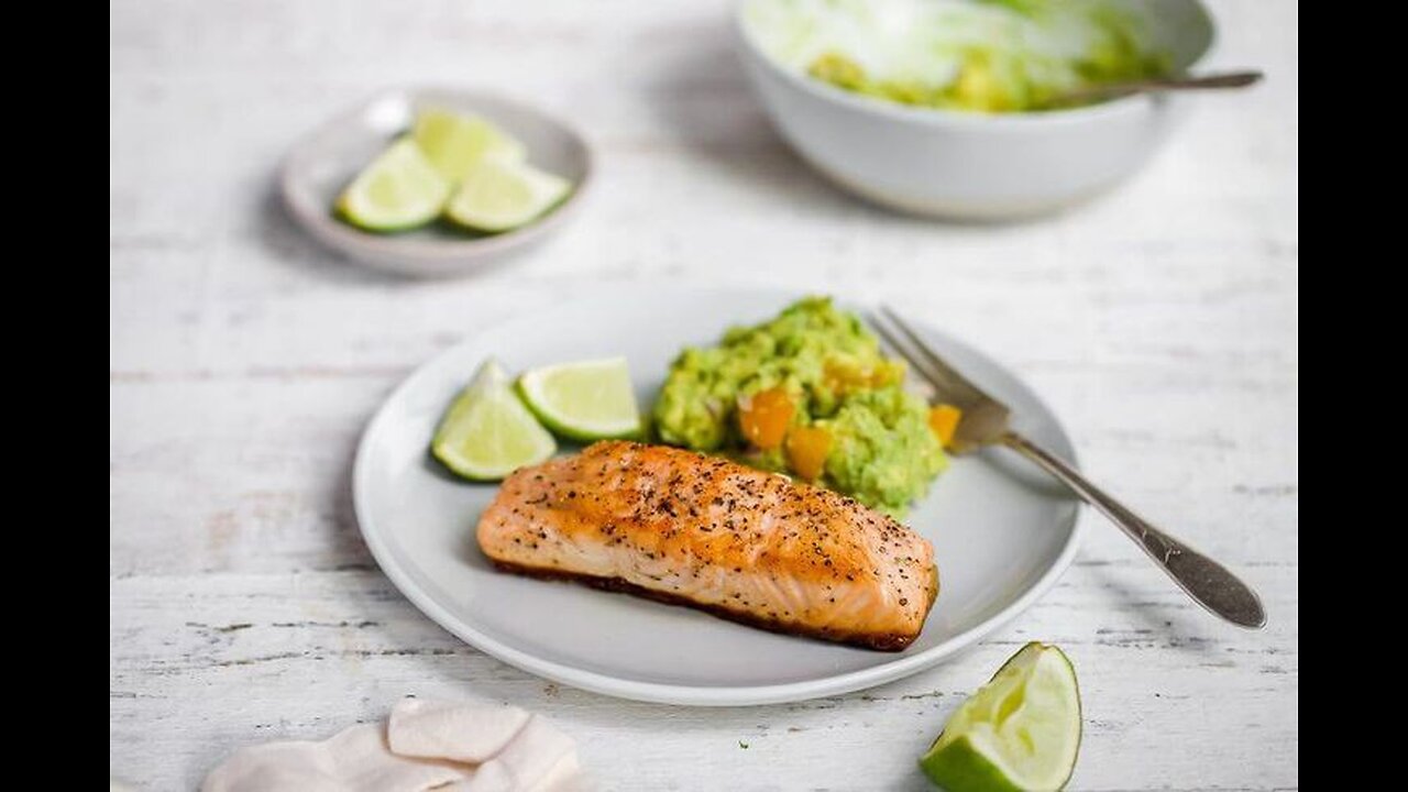 Easy Keto Seared Salmon Recipe [with Guacamole]