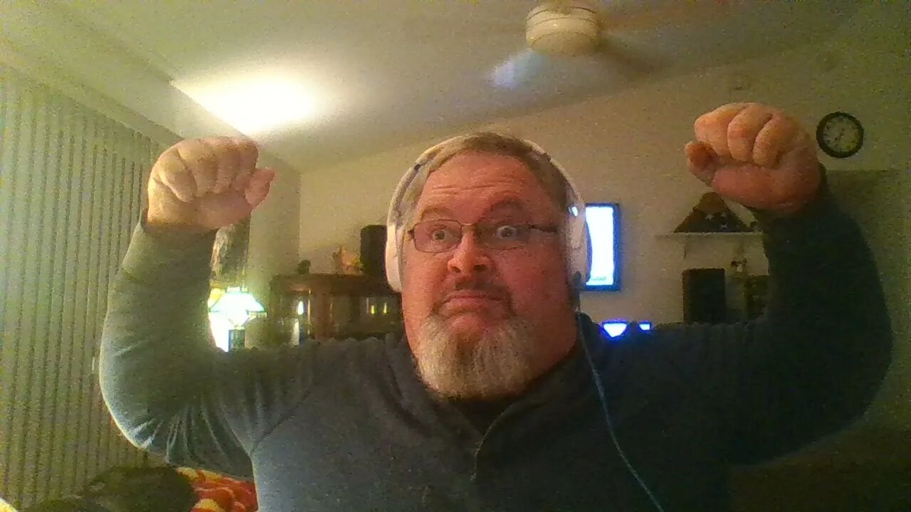 Grab a gear and hold on!!! Its live stream time with Smitty!!