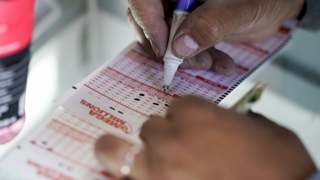 Mega Millions Jackpot Climbs Past $1 Billion